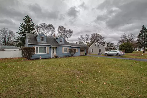 1024 Inner Dr, Schenectady, NY 12303 photo 2