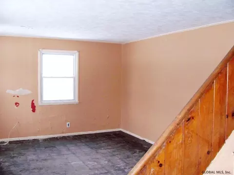 1009 Wayne Rd, Schenectady, NY 12303 photo 11