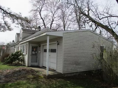 1009 Wayne Rd, Schenectady, NY 12303 photo 5