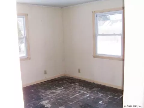 1009 Wayne Rd, Schenectady, NY 12303 photo 12