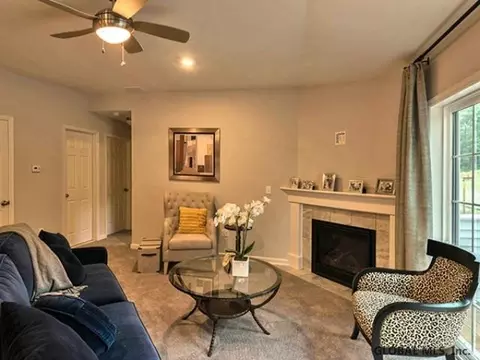 1102 Grayson Pl, Schenectady, NY 12302 photo 6