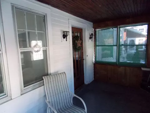 458 Arthur St, Schenectady, NY 12306 photo 3