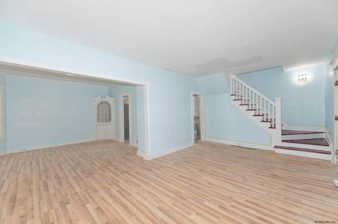 1568 Bradley St, Schenectady, NY 12304 photo 6