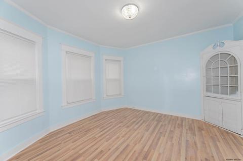 1568 Bradley St, Schenectady, NY 12304 photo 7