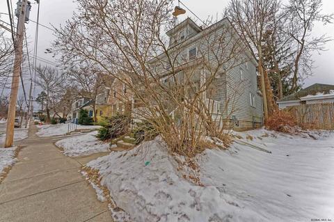 1568 Bradley St, Schenectady, NY 12304 photo 3