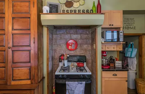 255 Main St, Fort Hunter, NY 12069 photo 9