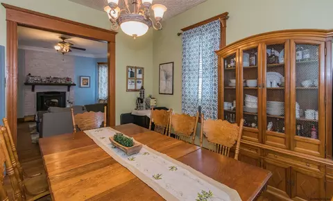 255 Main St, Fort Hunter, NY 12069 photo 17