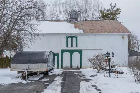 255 Main St, Fort Hunter, NY 12069 photo 47