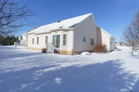 51 Milltowne Rd, Glenmont, NY 12077 photo 31