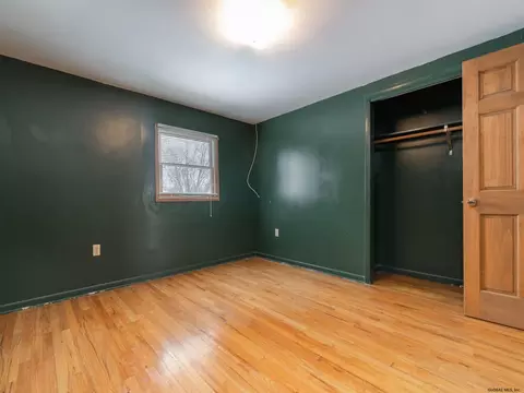 23 Montclair Dr, Schenectady, NY 12302 photo 22