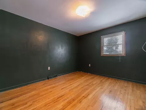 23 Montclair Dr, Schenectady, NY 12302 photo 21