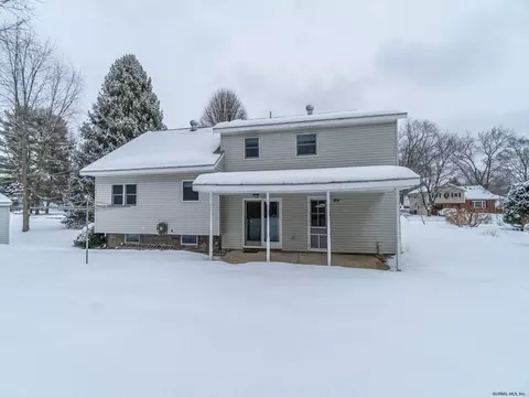 23 Montclair Dr, Schenectady, NY 12302 photo 37