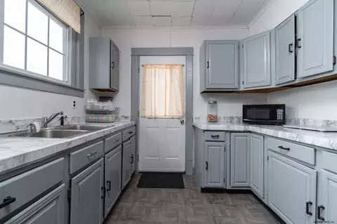 305 Walnut St, Corinth, NY 12822 photo 13