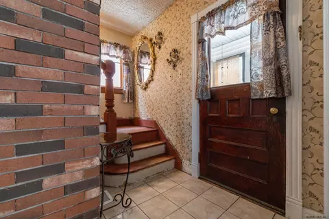 1617 Avenue A, Schenectady, NY 12308 photo 7