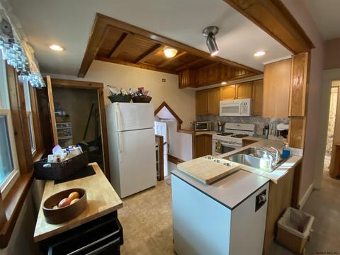 357 6th Ave, Troy, NY 12182 photo 14