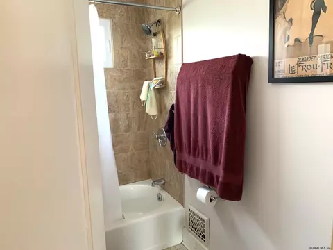 3 Gardner Ter, Delmar, NY 12054 photo 19