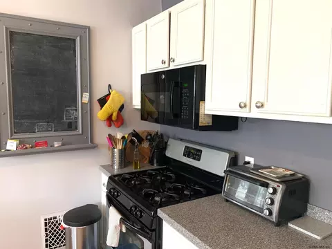 3 Gardner Ter, Delmar, NY 12054 photo 6