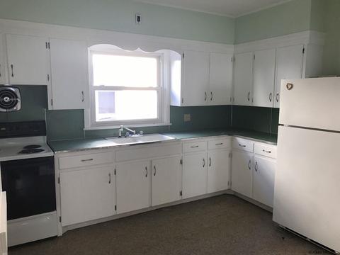 924 Wright Ave, Schenectady, NY 12309 photo 8