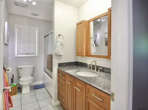 180 Ray Ave, Schenectady, NY 12304 photo 28