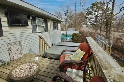 180 Ray Ave, Schenectady, NY 12304 photo 6