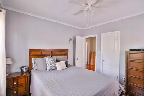 1052 Keyes Ave, Schenectady, NY 12309 photo 30