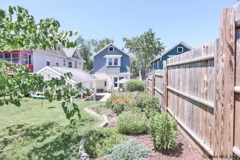 1052 Keyes Ave, Schenectady, NY 12309 photo 38