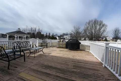 35 Holly Mill Rd, Selkirk, NY 12158 photo 22
