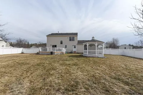 35 Holly Mill Rd, Selkirk, NY 12158 photo 26
