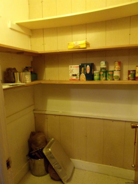 147 Mcclellan St, Schenectady, NY 12304 photo 6