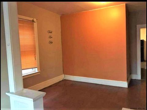 147 Mcclellan St, Schenectady, NY 12304 photo 20