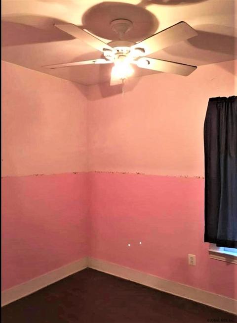 147 Mcclellan St, Schenectady, NY 12304 photo 27