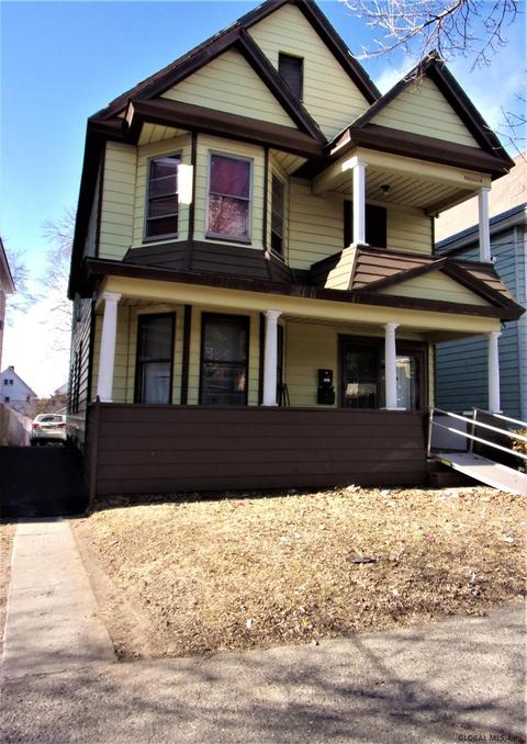147 Mcclellan St, Schenectady, NY 12304 photo 1