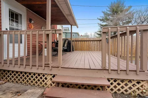 1128 Keyes Ave, Schenectady, NY 12309 photo 30