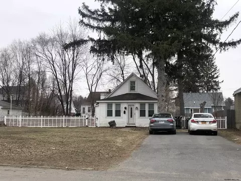 2732 Augustine Ave, Schenectady, NY 12306 photo 4