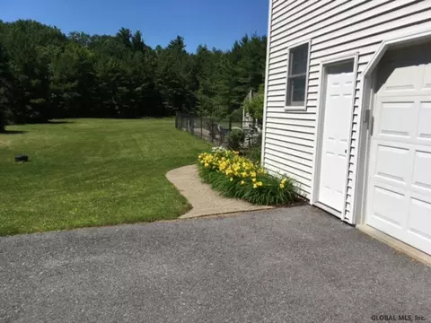2191 Putnam Rd, Schenectady, NY 12306 photo 4