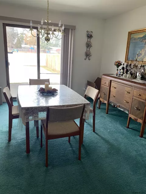 205 Marriott Ave, Schenectady, NY 12304 photo 13