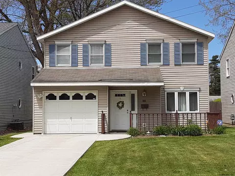 205 Marriott Ave, Schenectady, NY 12304 photo 3
