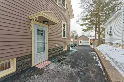 159 Eastholm Rd, Schenectady, NY 12304 photo 25