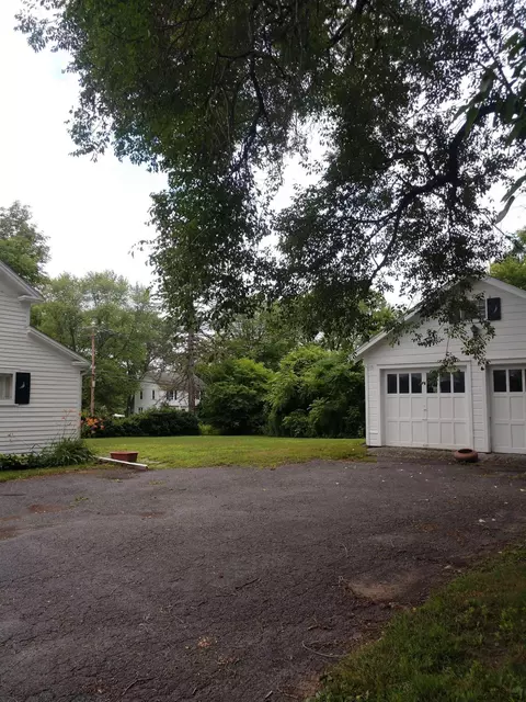 399 Elsmere Ave, Delmar, NY 12054 photo 14