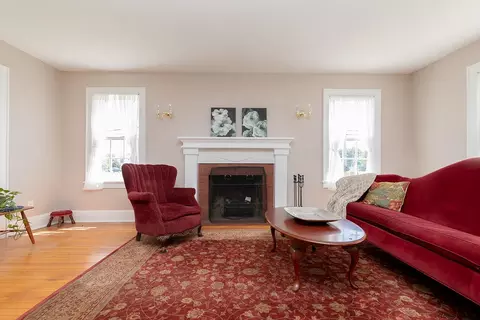 399 Elsmere Ave, Delmar, NY 12054 photo 33