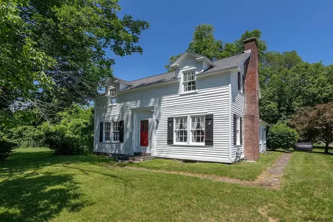 399 Elsmere Ave, Delmar, NY 12054 photo 1