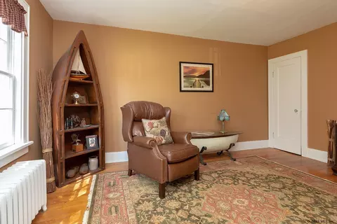 399 Elsmere Ave, Delmar, NY 12054 photo 4