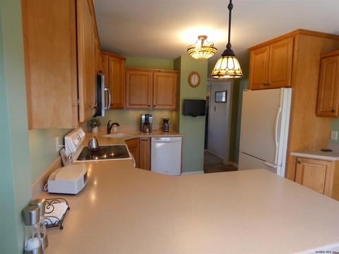 710 Curry Rd, Schenectady, NY 12306 photo 19