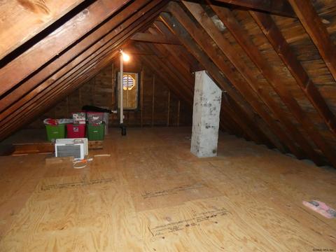 710 Curry Rd, Schenectady, NY 12306 photo 33