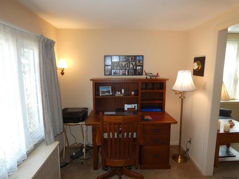 710 Curry Rd, Schenectady, NY 12306 photo 12
