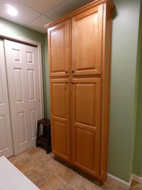 710 Curry Rd, Schenectady, NY 12306 photo 23