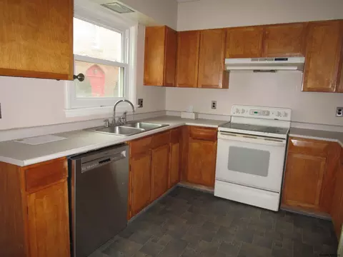 609 E Main St, Cobleskill, NY 12043 photo 10