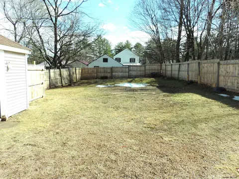 212 Walnut St, Corinth, NY 12822 photo 13