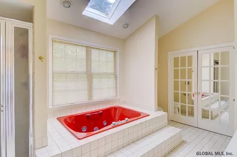 971 Gloucester Pl, Schenectady, NY 12309 photo 40