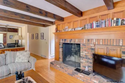 971 Gloucester Pl, Schenectady, NY 12309 photo 20